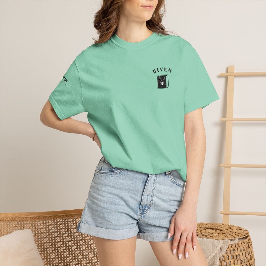 River Bear Graphic T-Shirt — Minimal Outdoor Crew Tee