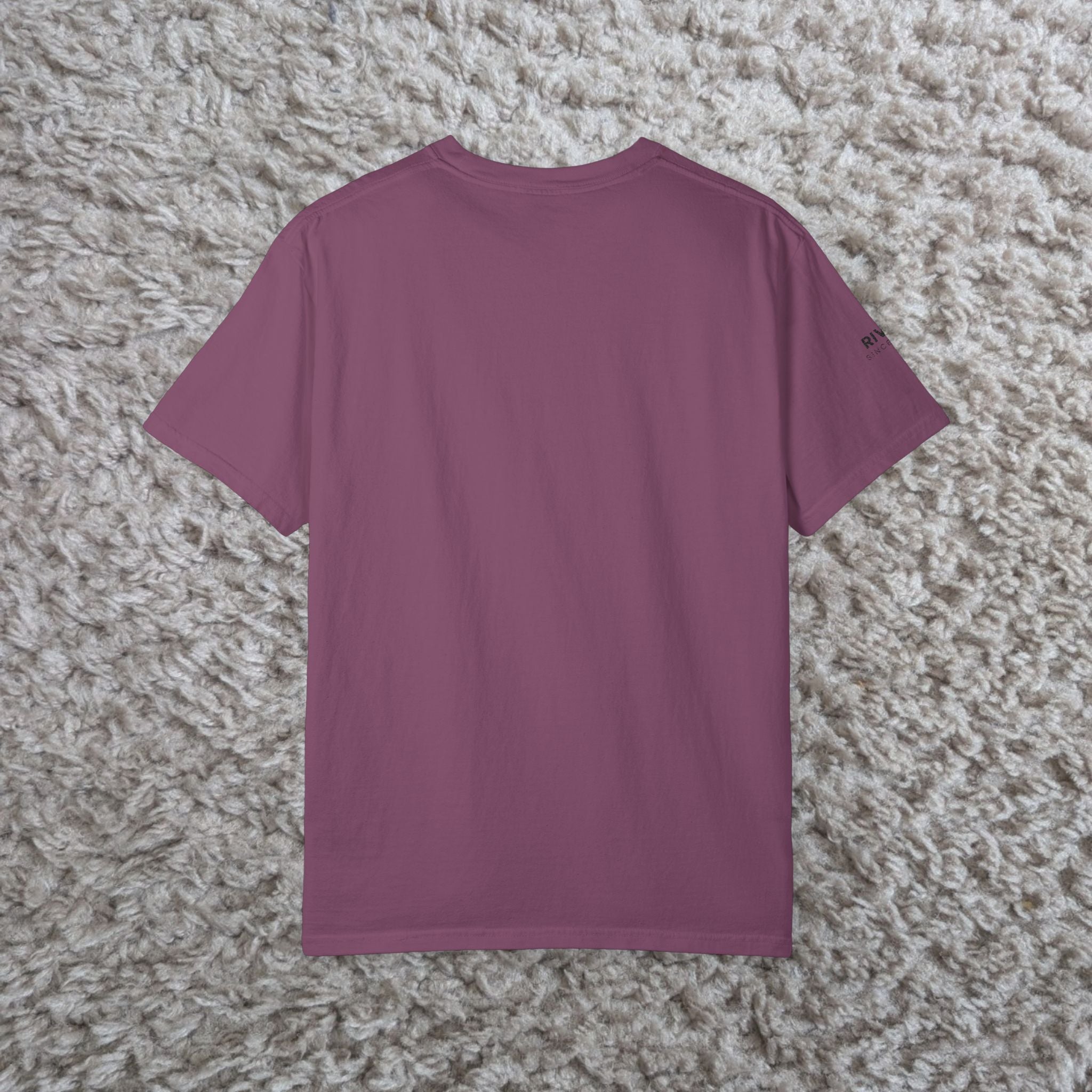 River Bear Graphic T-Shirt — Minimal Outdoor Crew Tee