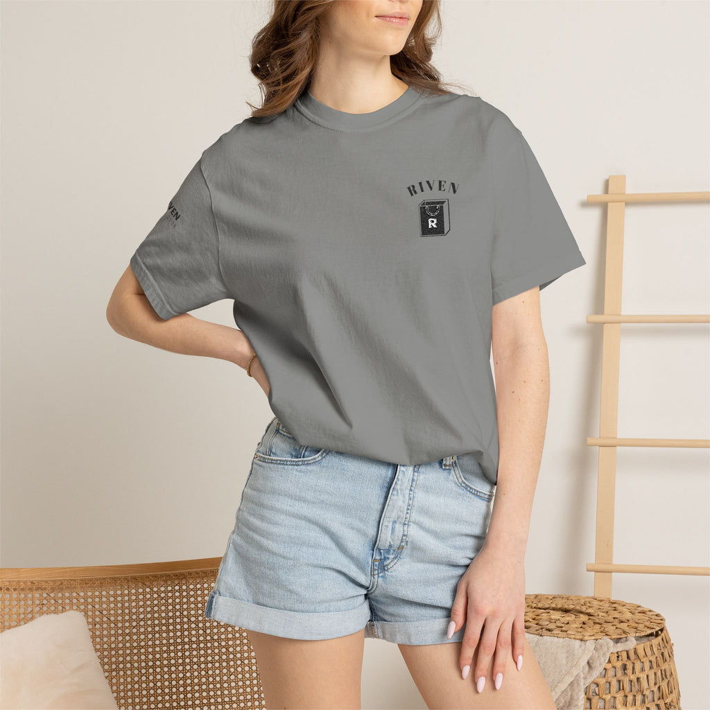 River Bear Graphic T-Shirt — Minimal Outdoor Crew Tee