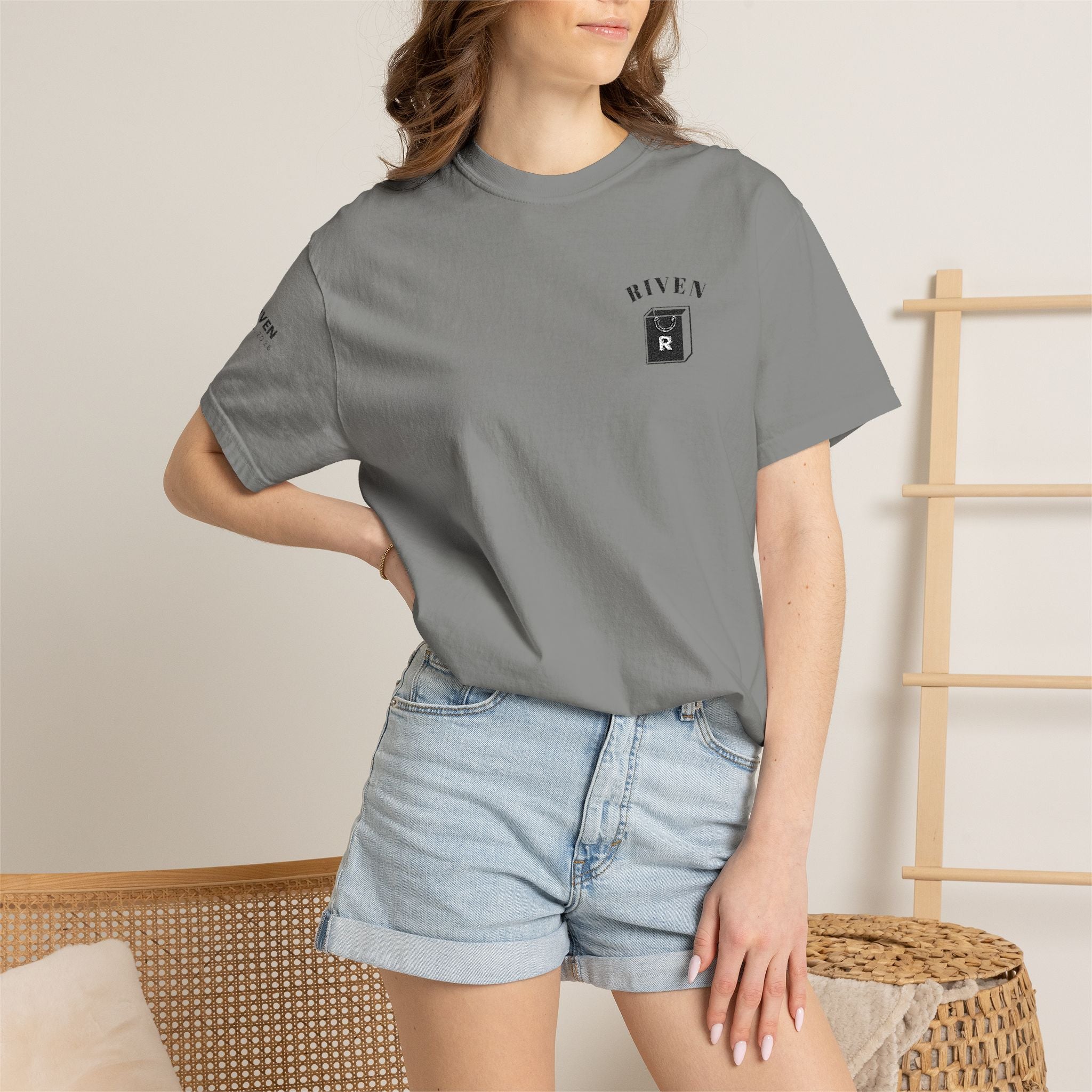 River Bear Graphic T-Shirt — Minimal Outdoor Crew Tee