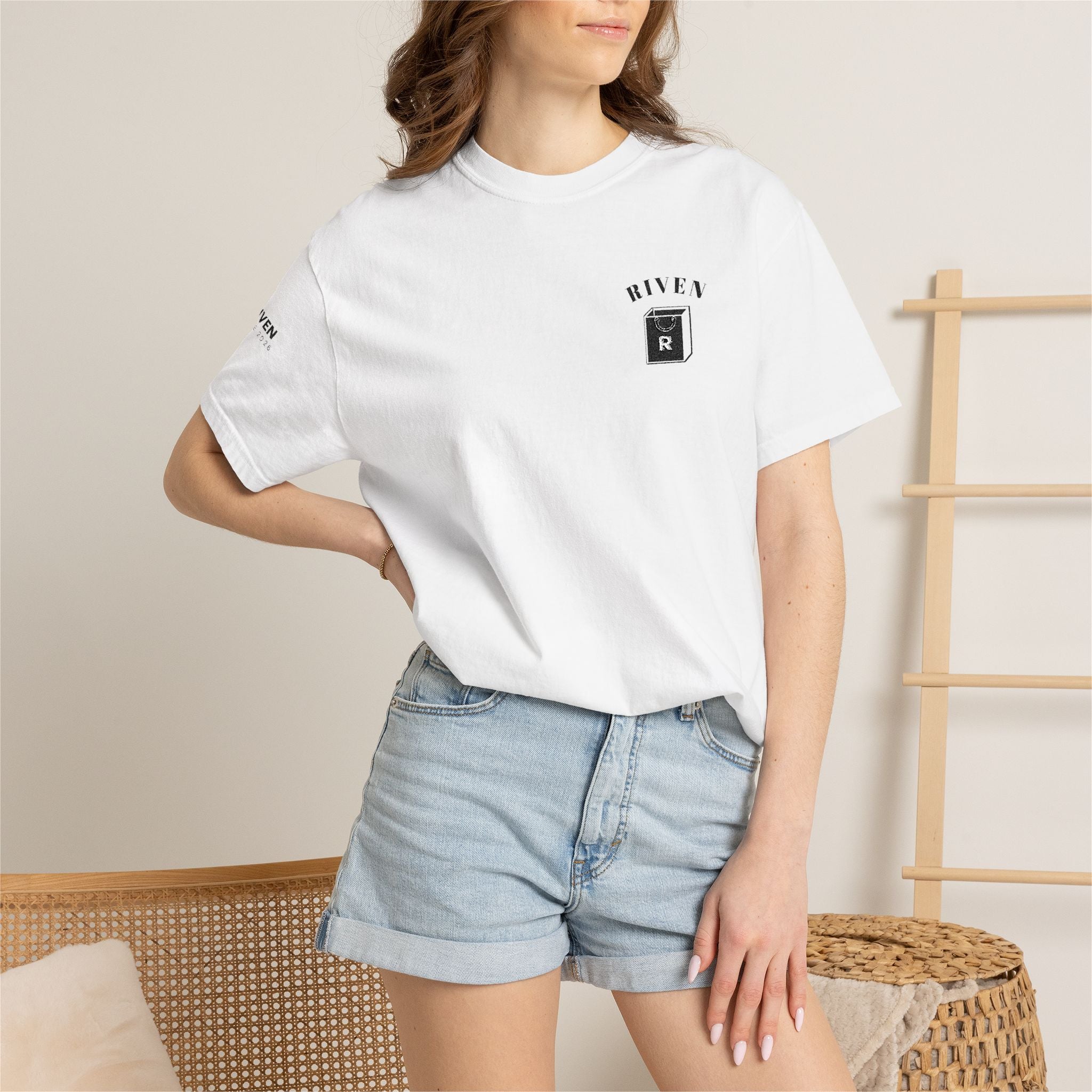 River Bear Graphic T-Shirt — Minimal Outdoor Crew Tee