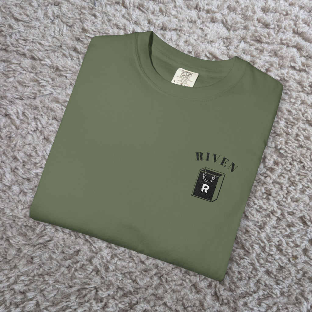 River Bear Graphic T-Shirt — Minimal Outdoor Crew Tee