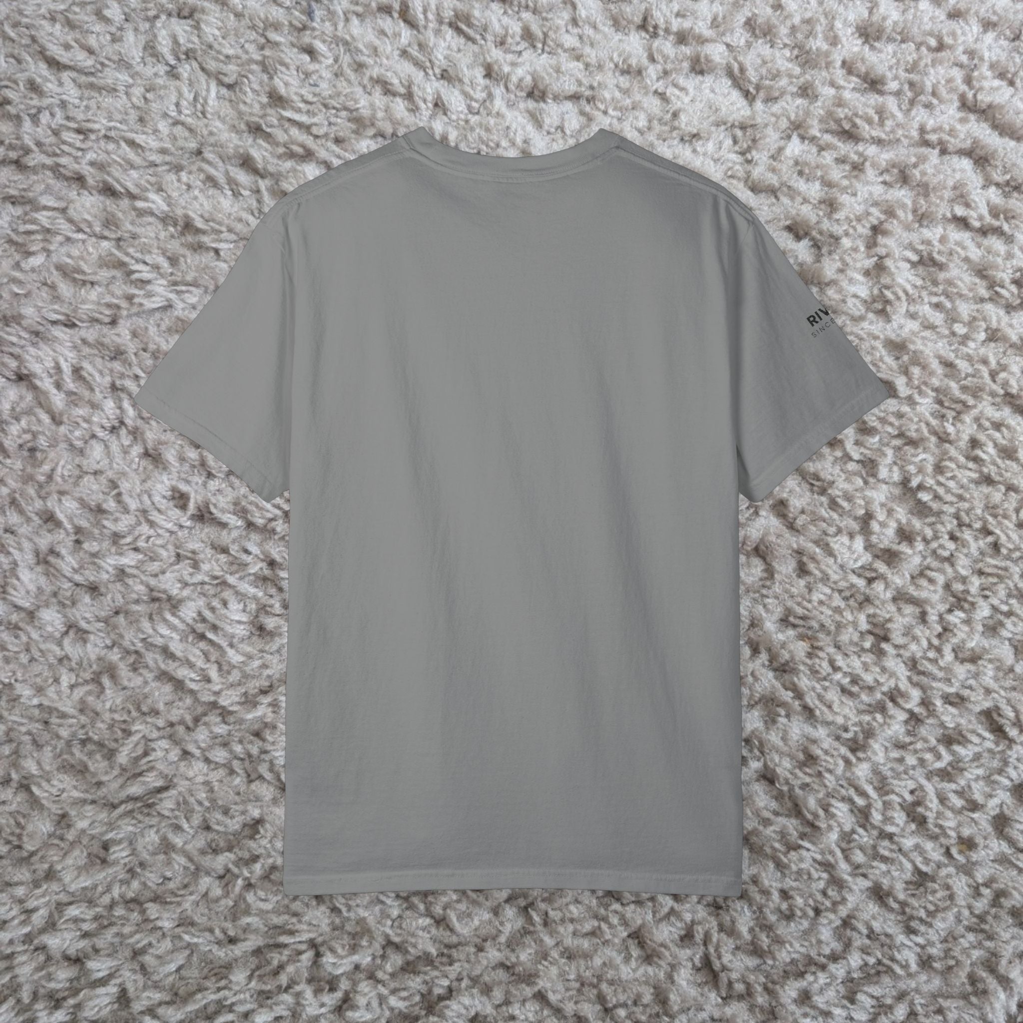 River Bear Graphic T-Shirt — Minimal Outdoor Crew Tee
