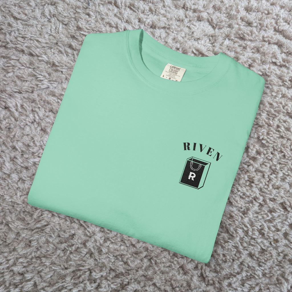 River Bear Graphic T-Shirt — Minimal Outdoor Crew Tee