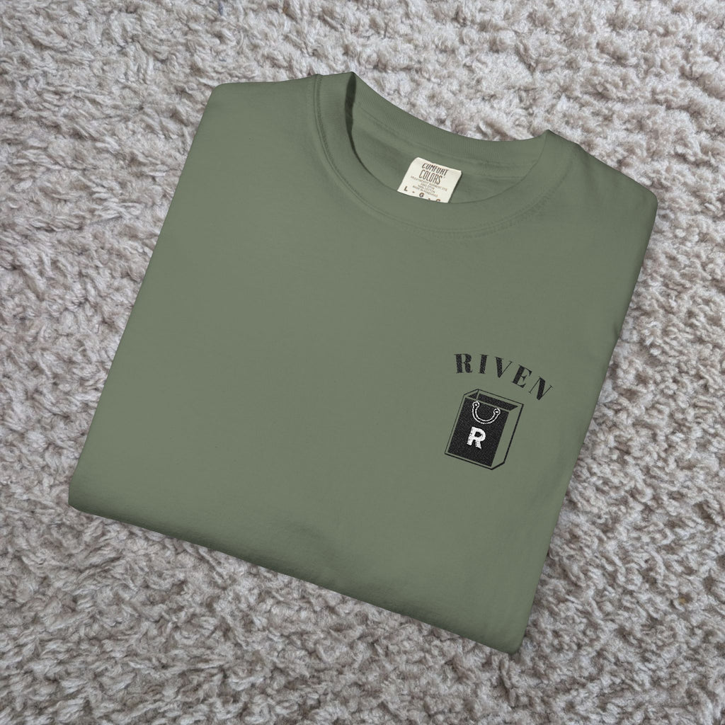 River Bear Graphic T-Shirt — Minimal Outdoor Crew Tee
