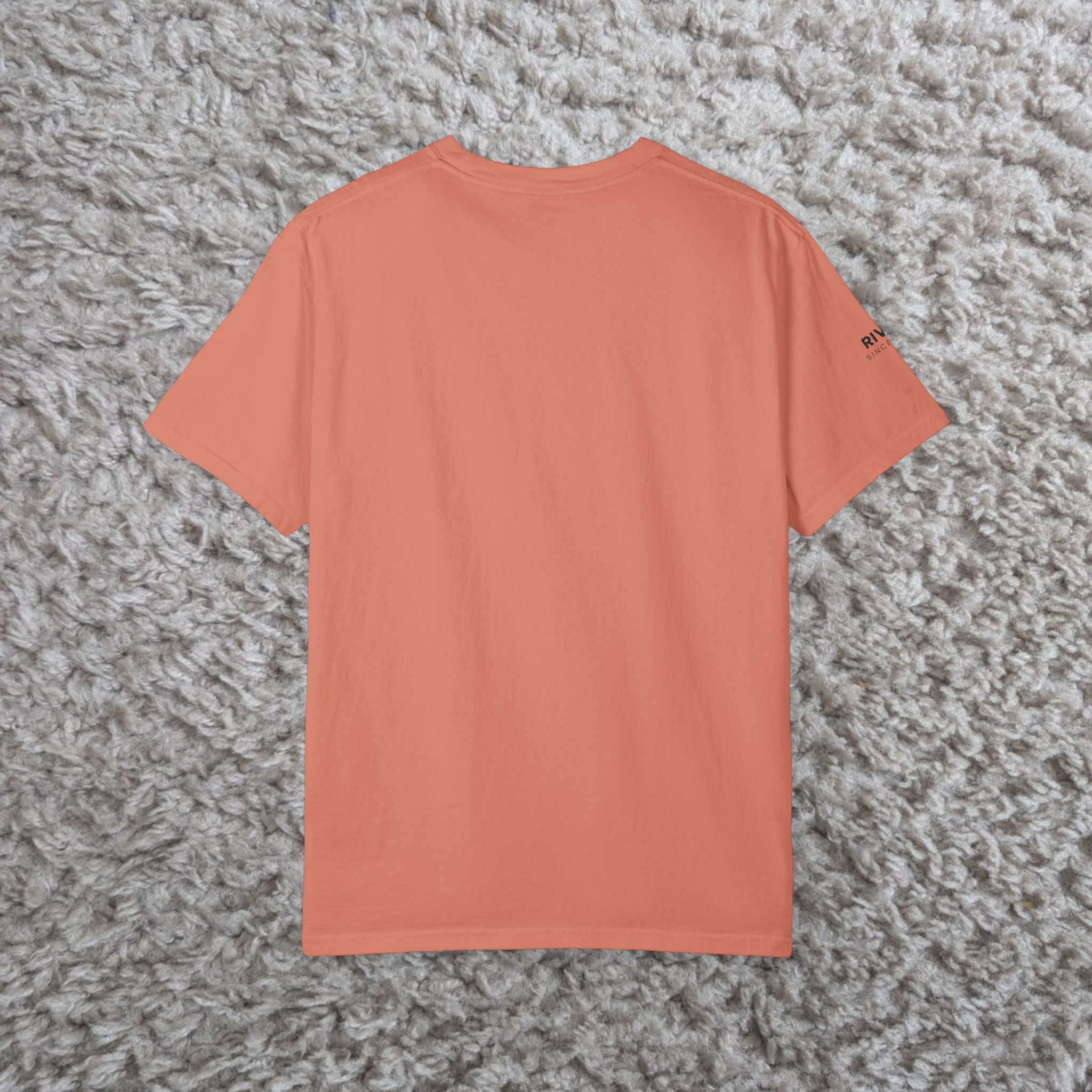 River Bear Graphic T-Shirt — Minimal Outdoor Crew Tee
