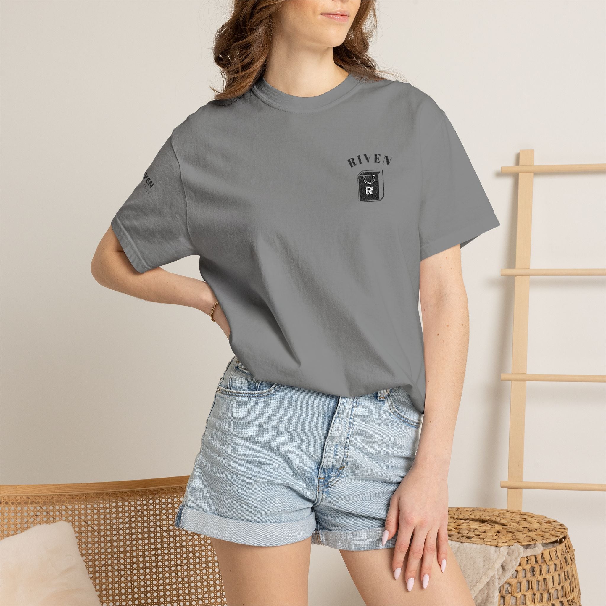 River Bear Graphic T-Shirt — Minimal Outdoor Crew Tee